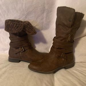 Women’s size 8 Brown Boots